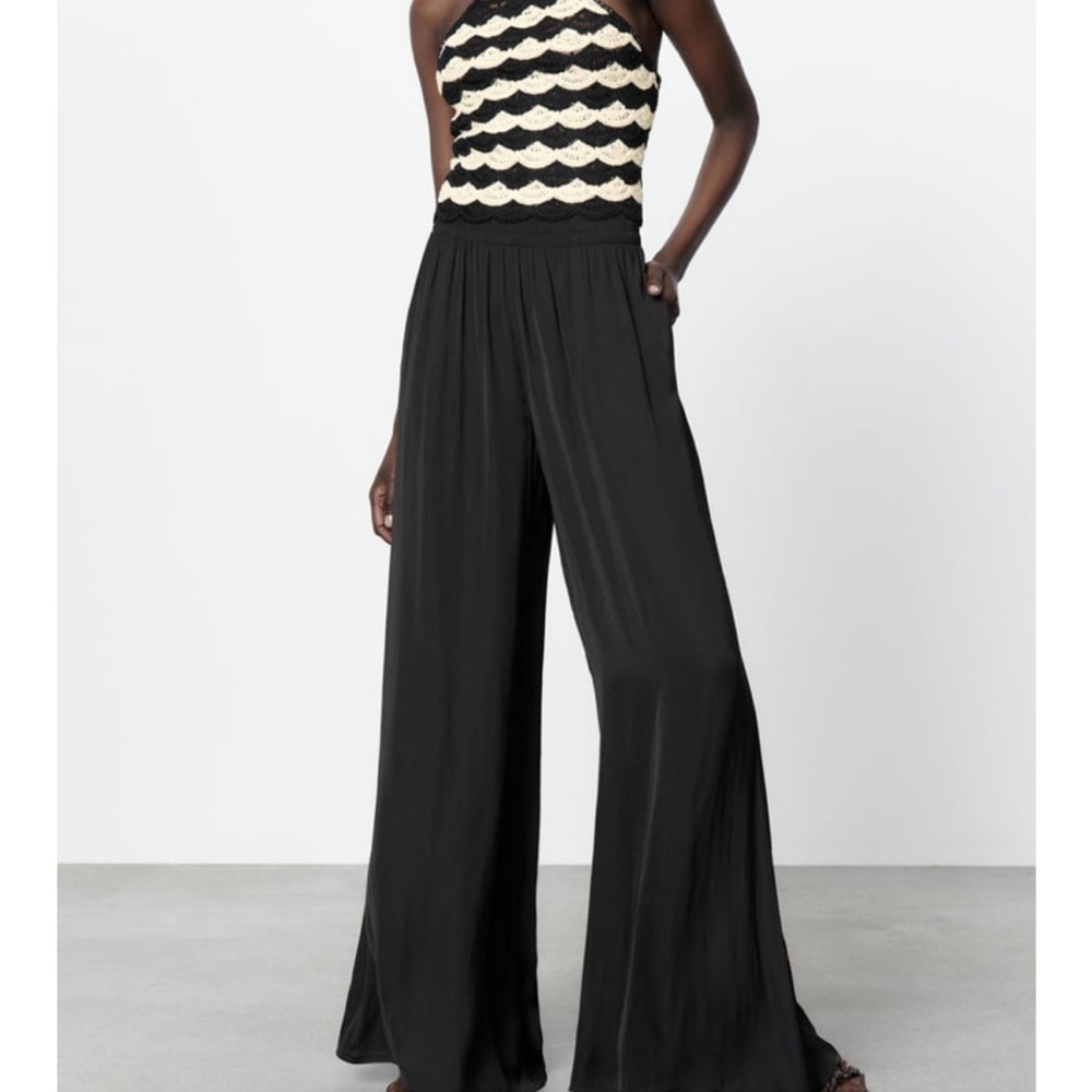 Zara Flowy Pants Black